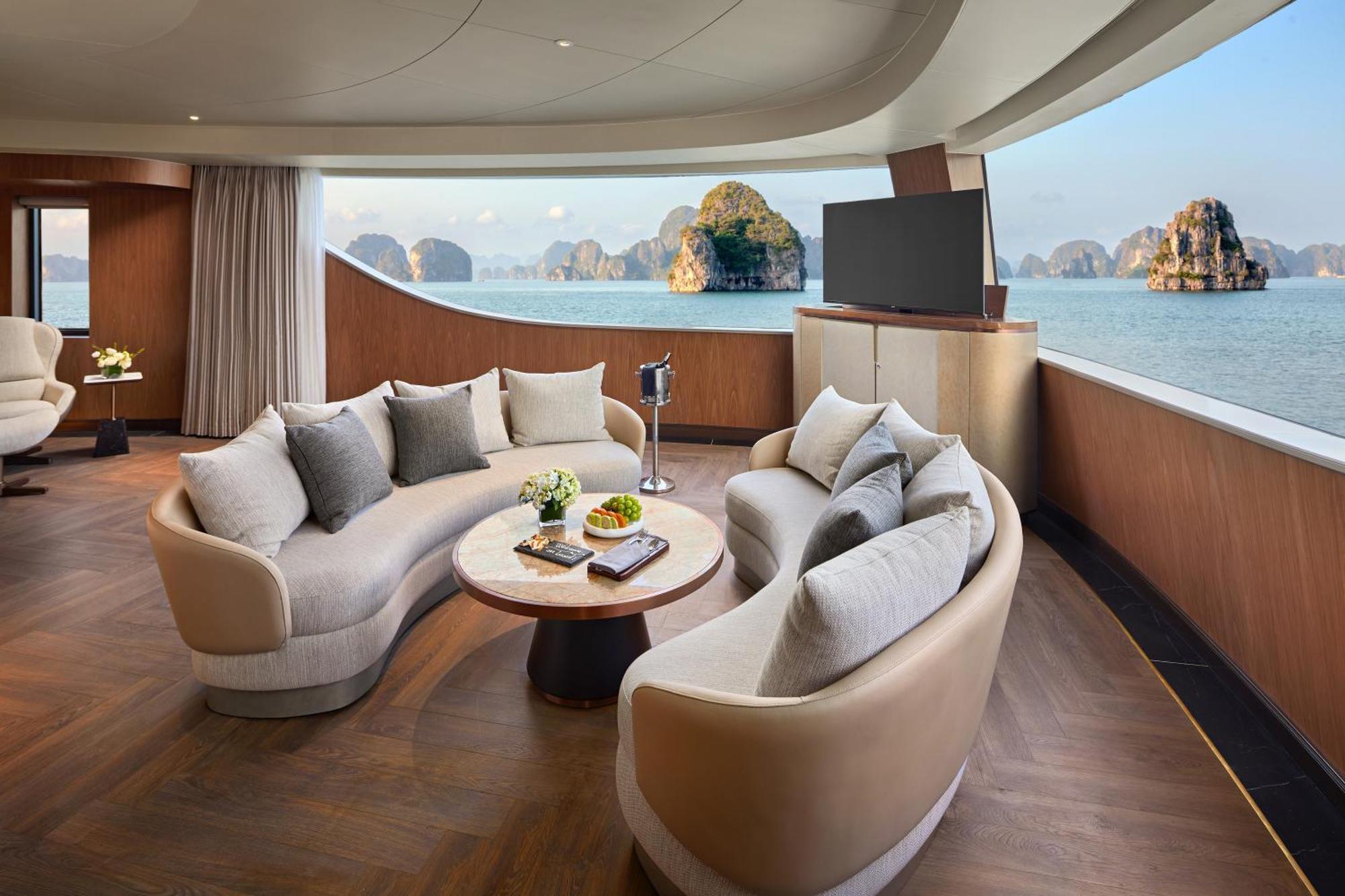 Hotel Grand Pioneers Halong Bay Cruise 2 Ha Long Exterior foto